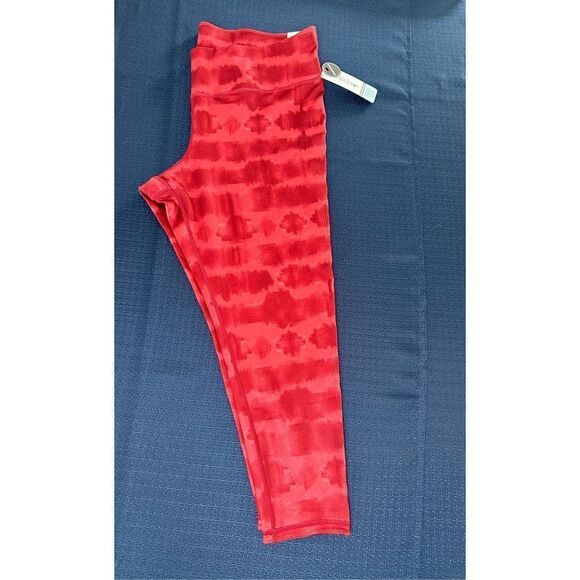 Ideology Plus Size Red Tie-Dyed High Rise Reversible Cropped Leggings Size 2X - Picture 3 of 11